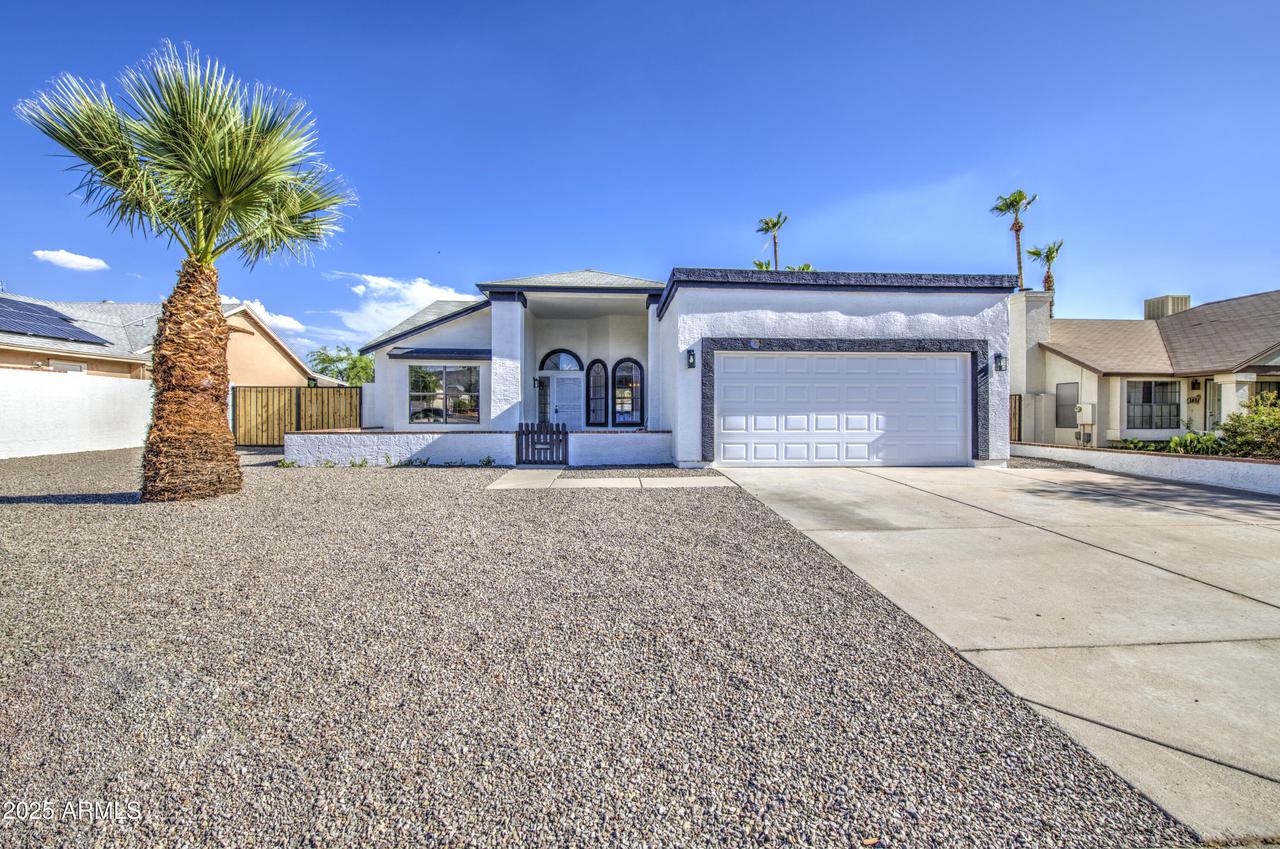 1457 E Utopia Rd., Phoenix, AZ 85024