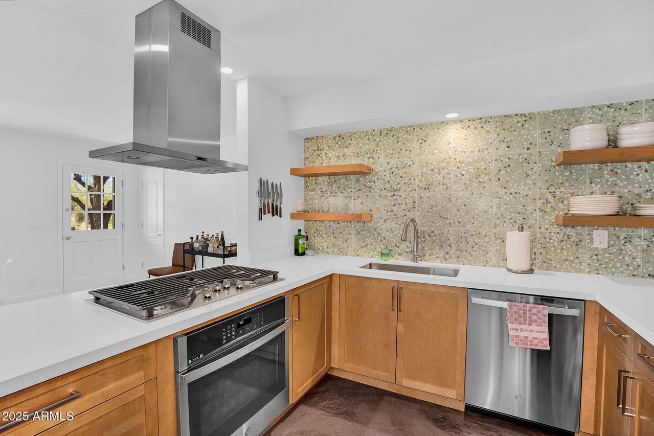 1233 E Desert Cove Ave., Phoenix, AZ 85020