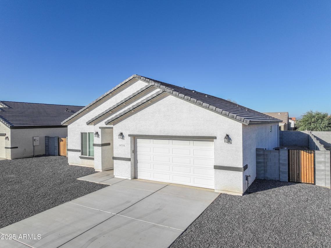14554 S Diablo Rd., Arizona City, AZ 85123