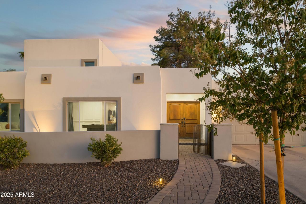 5309 E Hearn Rd., Scottsdale, AZ 85254