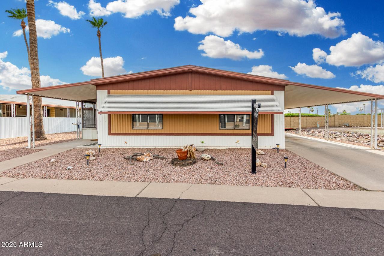 661 S Hawes Rd. #2, Mesa, AZ 85208