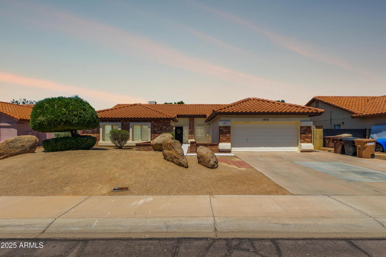 12712 N 78th Dr., Peoria, AZ 85381