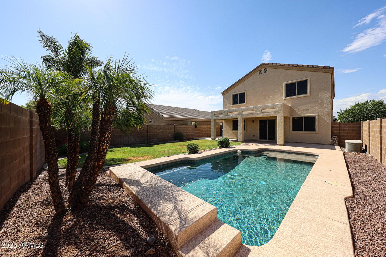 11727 W Softwind Dr., Sun City, AZ 85373