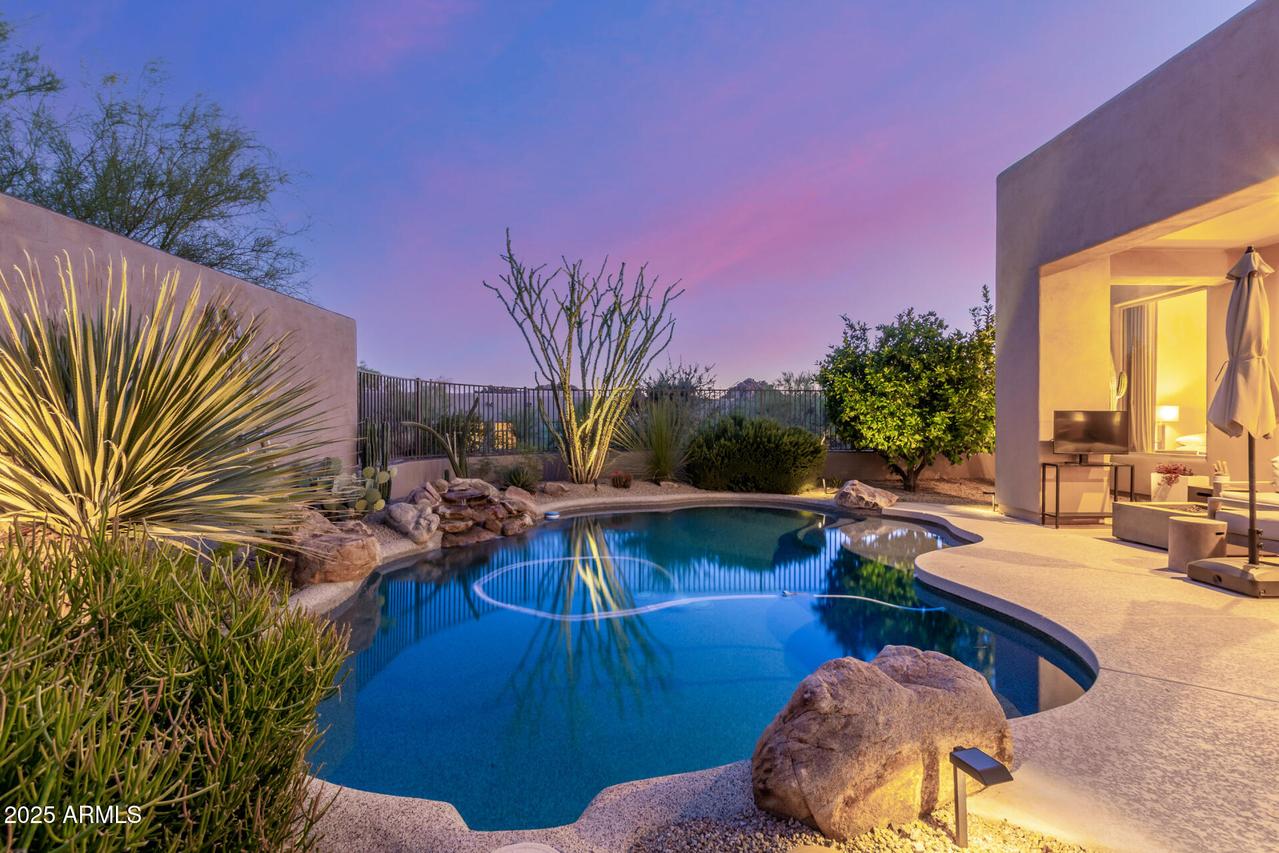 10831 E White Feather Ln., Scottsdale, AZ 85262