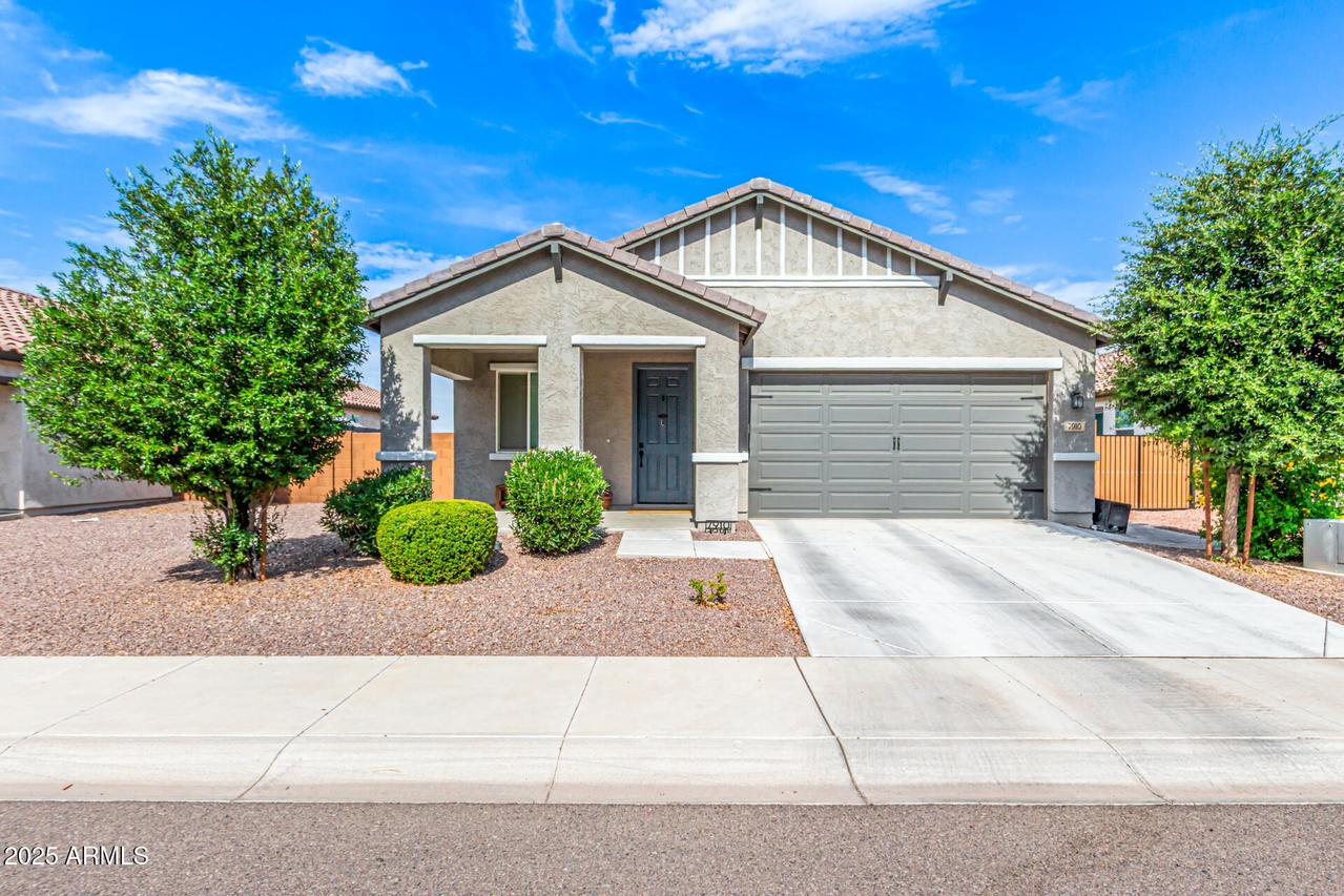 7910 S 33rd Ln., Laveen, AZ 85339
