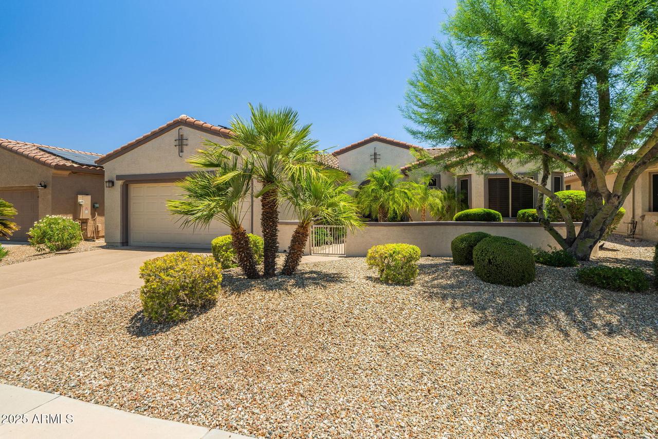 19765 N Los Altos Way, Surprise, AZ 85374