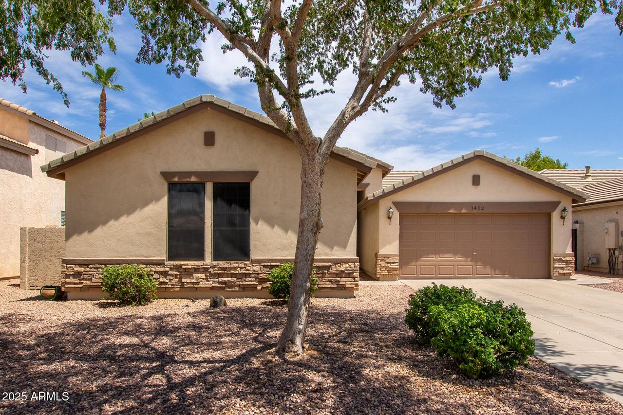 1452 E Saragosa St., Chandler, AZ 85225