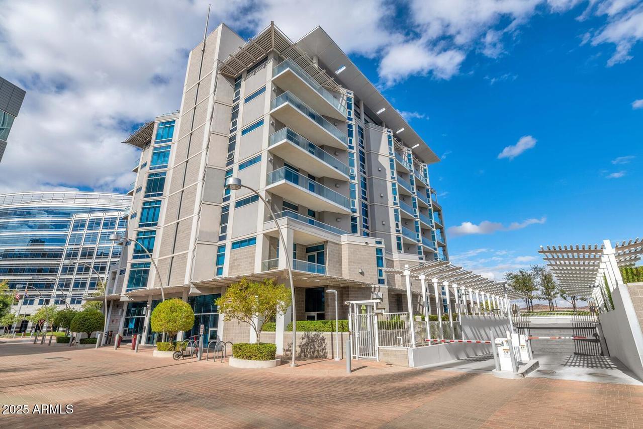 120 E Rio Salado Pkwy. #305, Tempe, AZ 85281