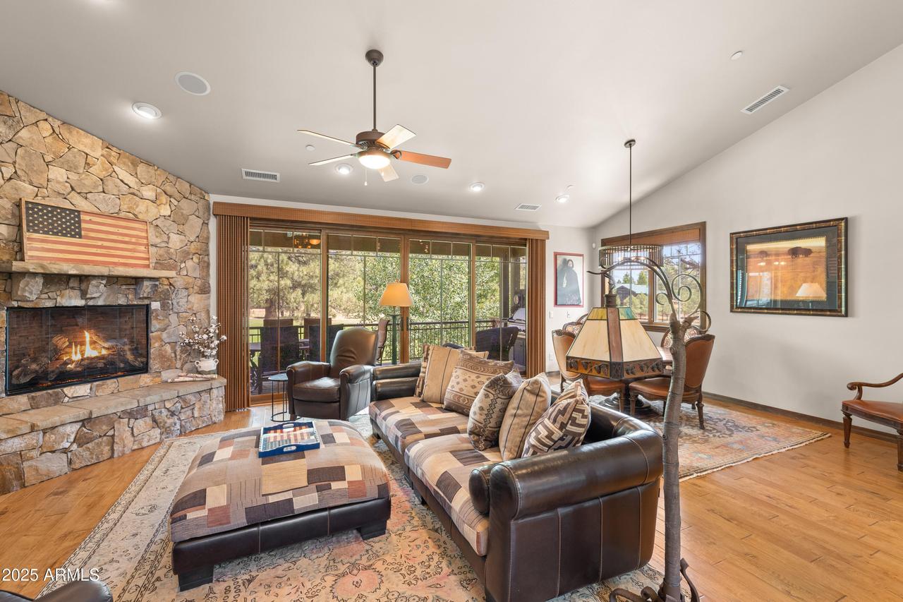 1483 E Castle Hills Dr. #12, Flagstaff, AZ 86005