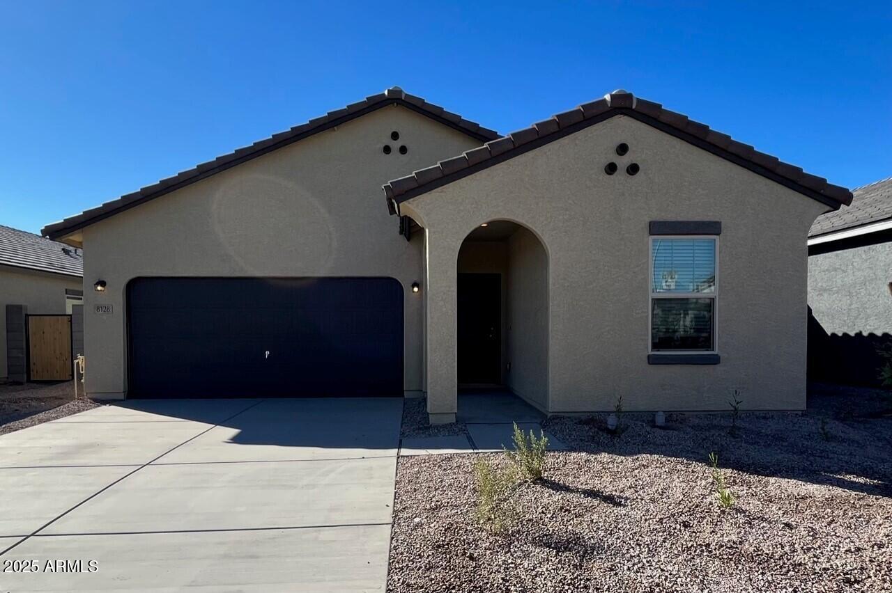 24257 W Chanute Pass, Buckeye, AZ 85326