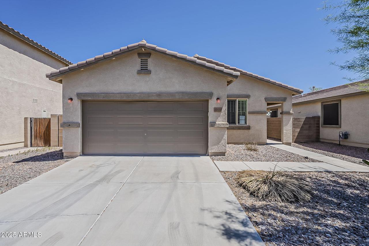 42536 W Rosalia Dr., Maricopa, AZ 85138
