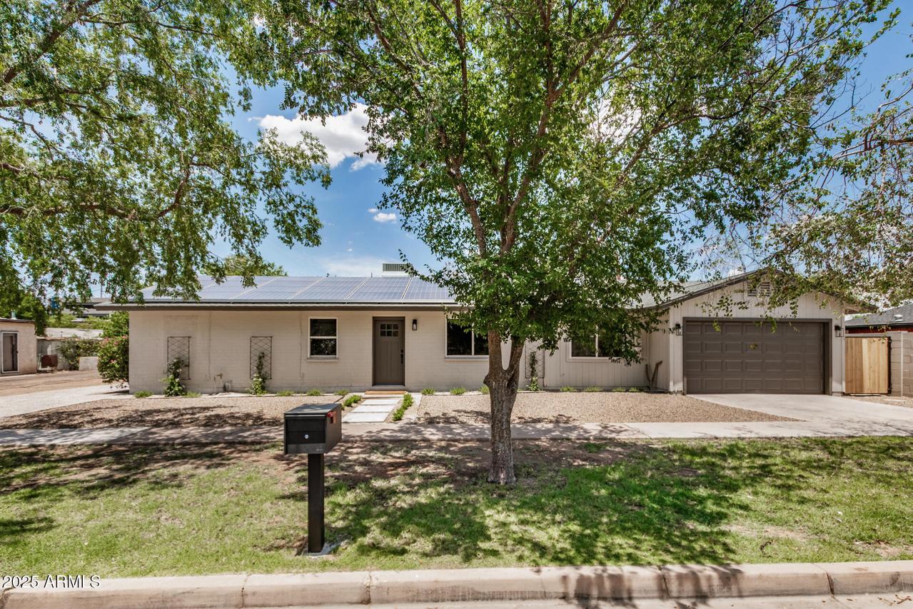 120 E Page Ave., Gilbert, AZ 85234