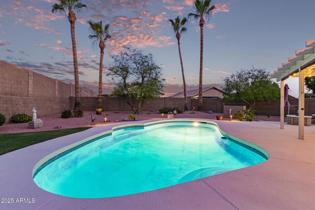 New Homes with Master Bedrooms on the 1st Floor in Peoria: June 28th to July 4th