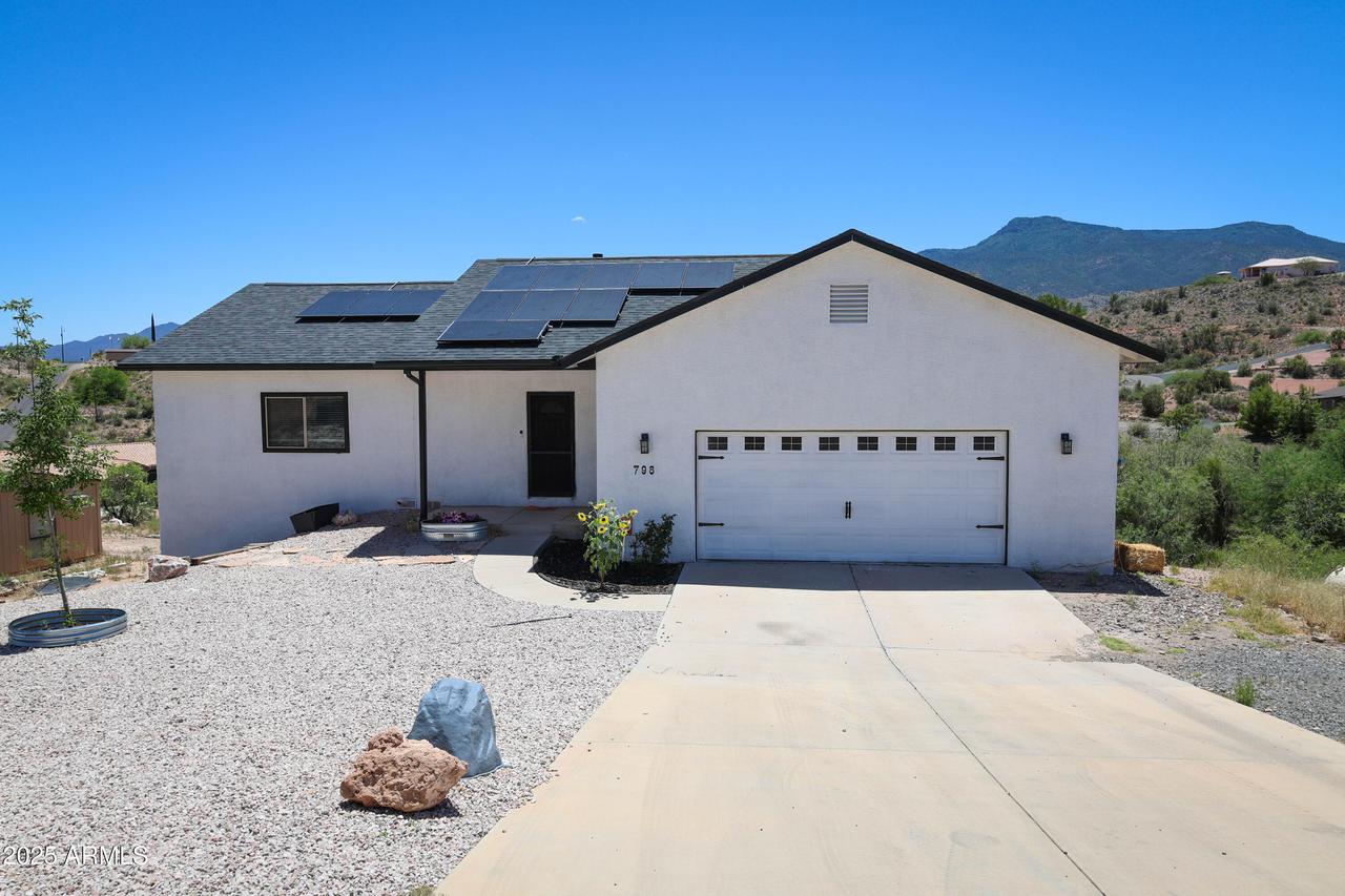 798 Palisades Dr., Clarkdale, AZ 86324