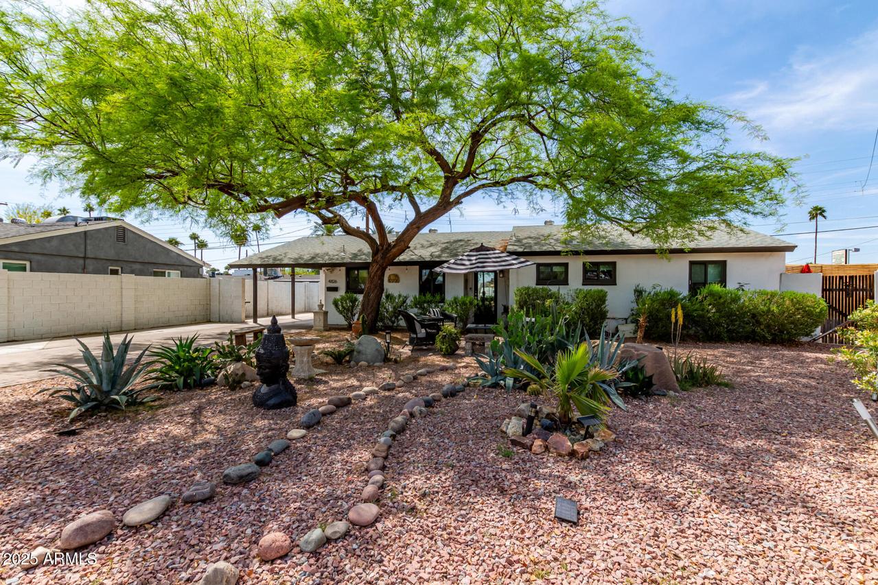 4826 N 14th Ave., Phoenix, AZ 85013