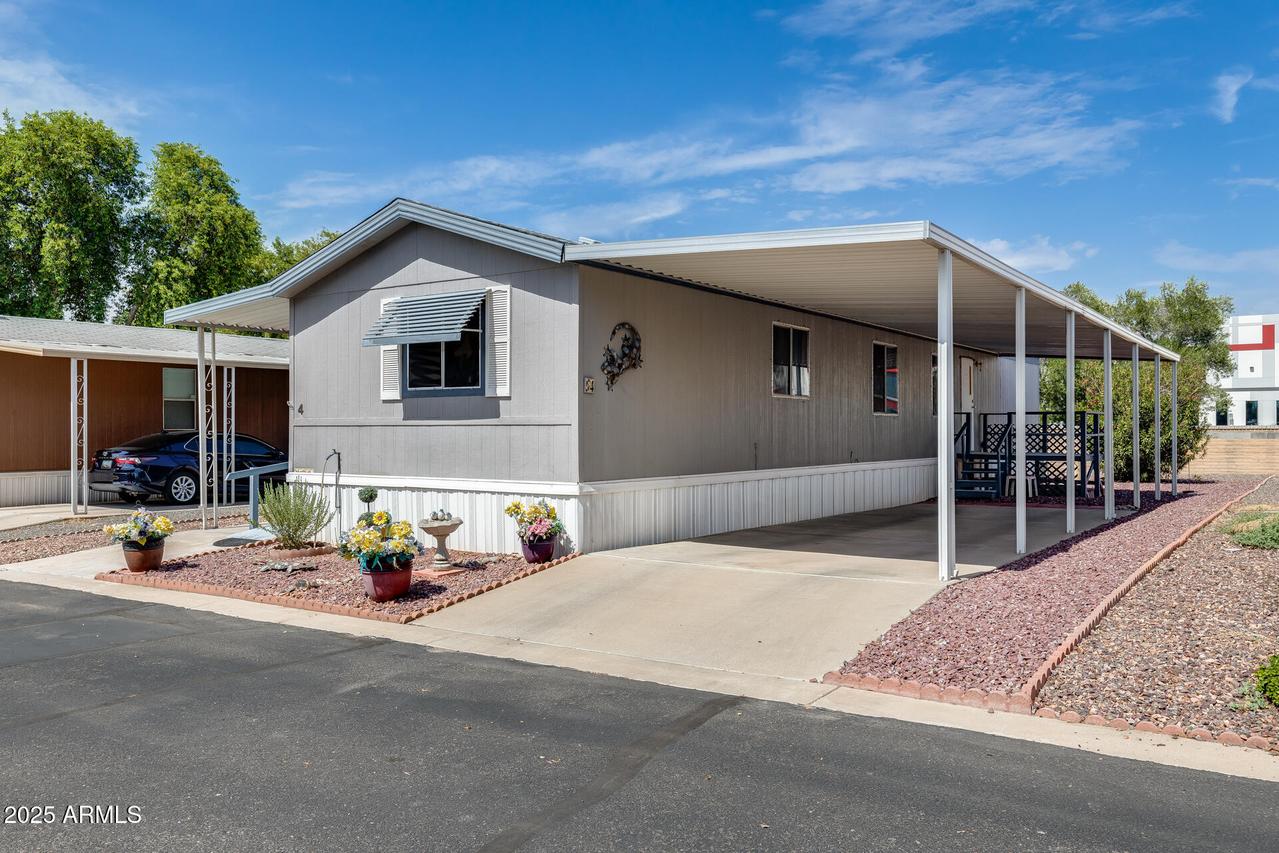 6227 N Litchfield Rd. #4, Litchfield Park, AZ 85340