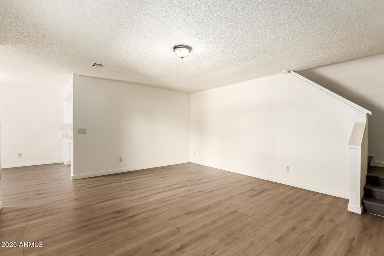 4241 N 69th Dr. #1300, Phoenix, AZ 85033