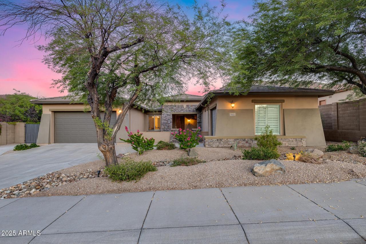 8657 W Rowel Rd., Peoria, AZ 85383