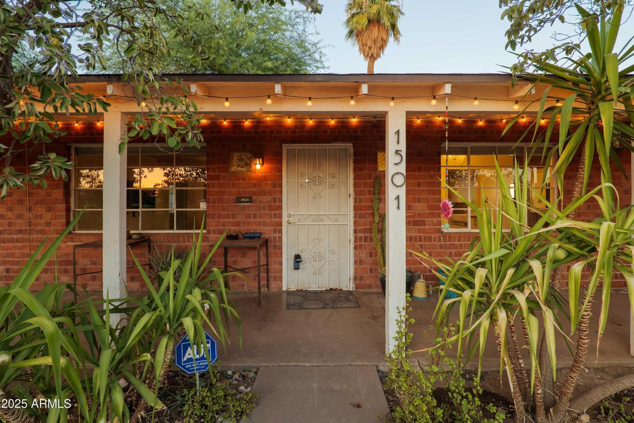 1501 E Cypress St., Phoenix, AZ 85006