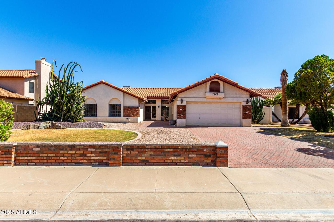 7825 W Bloomfield Rd., Peoria, AZ 85381