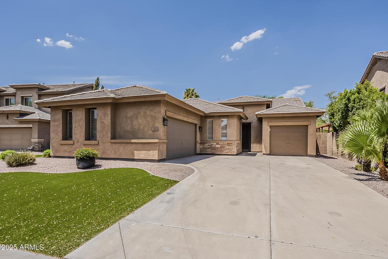 180 W Roadrunner Dr., Chandler, AZ 85286