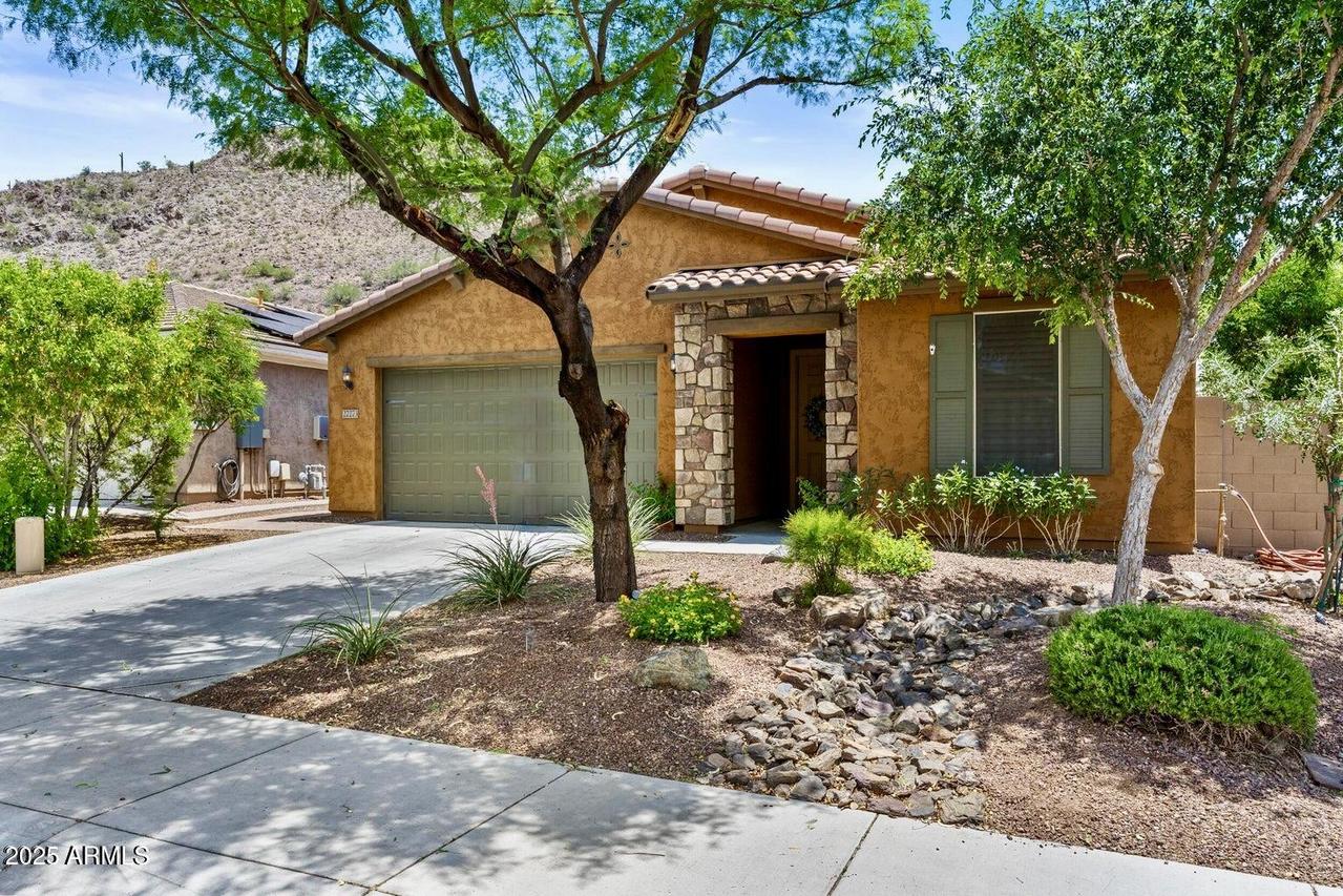 27273 N Skipping Rock Rd., Peoria, AZ 85383