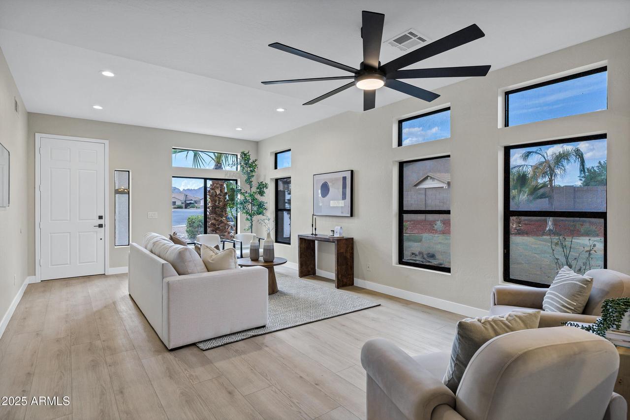 11515 E Ellis St., Mesa, AZ 85207