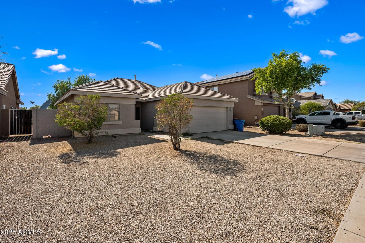 1704 S 79th Glen, Phoenix, AZ 85043