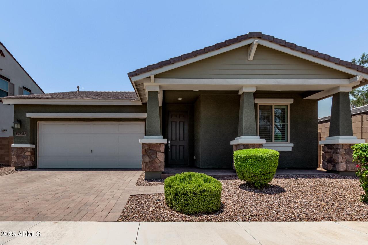 4496 S Mcclelland Dr., Chandler, AZ 85248