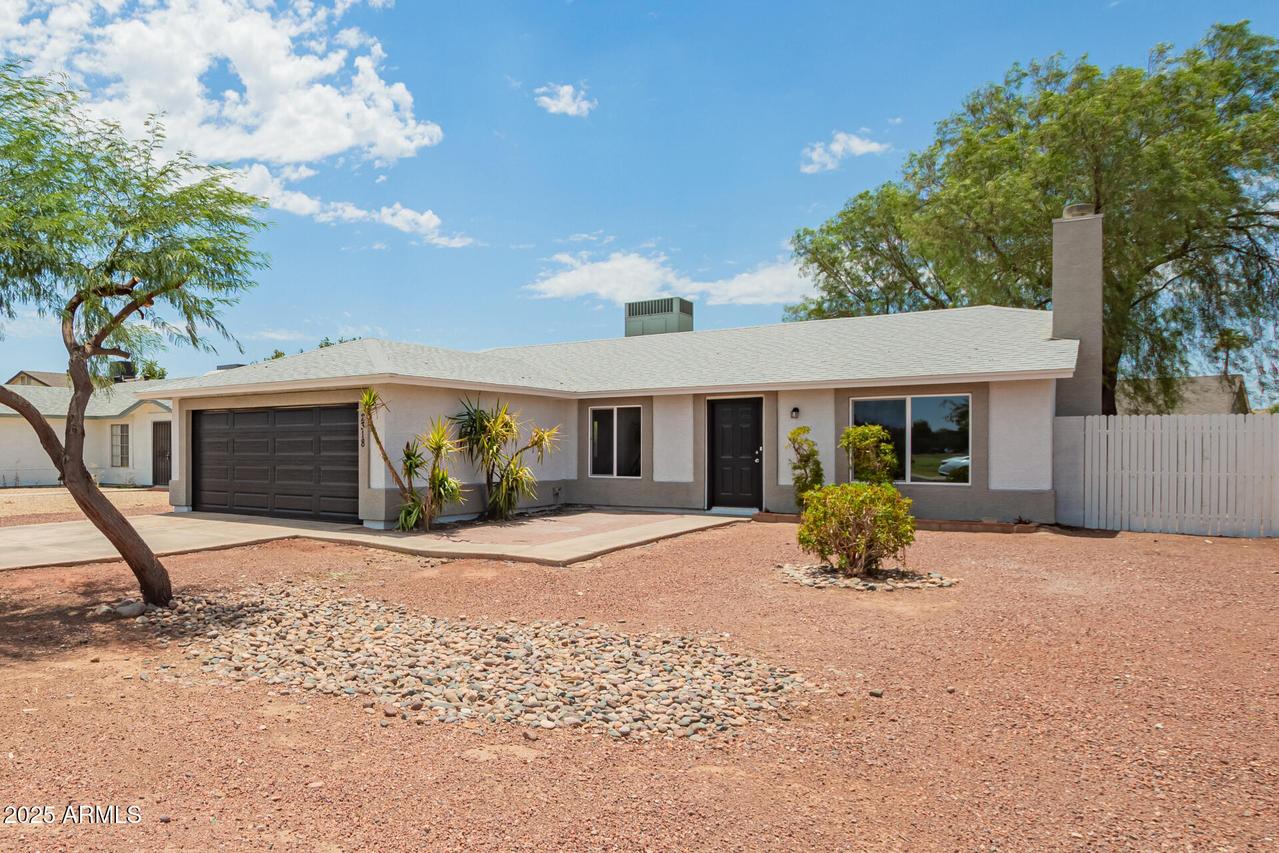 2318 N 87th Ave., Phoenix, AZ 85037