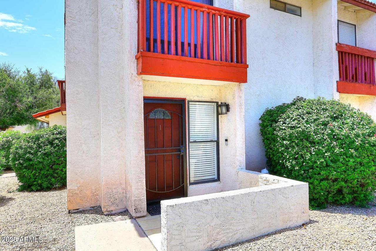 2820 E Waltann Ln. #1, Phoenix, AZ 85032