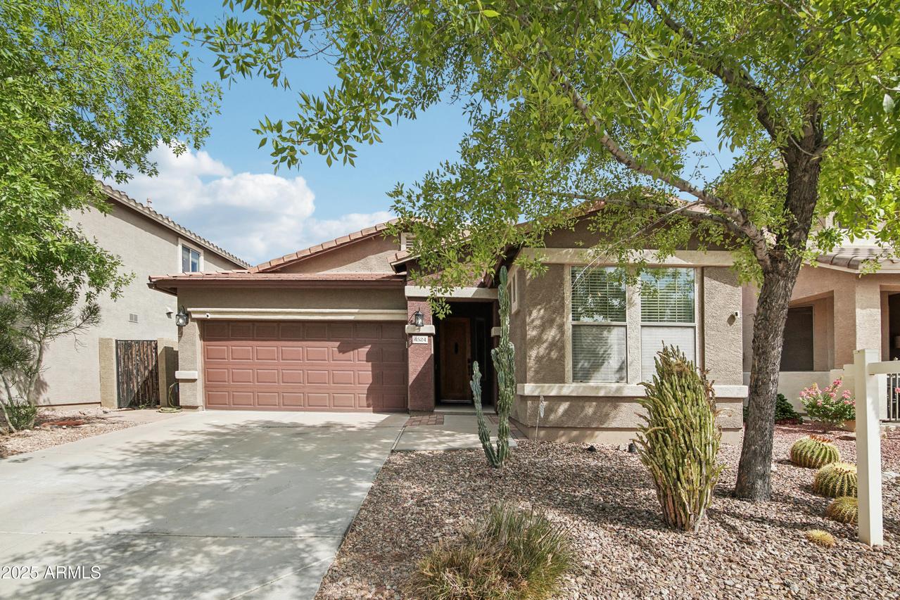 4524 W Stoneman Dr., Phoenix, AZ 85086
