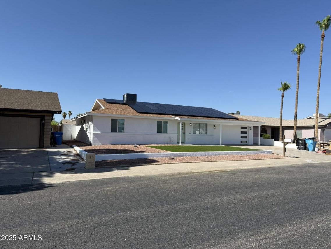 2942 W Michigan Ave., Phoenix, AZ 85053