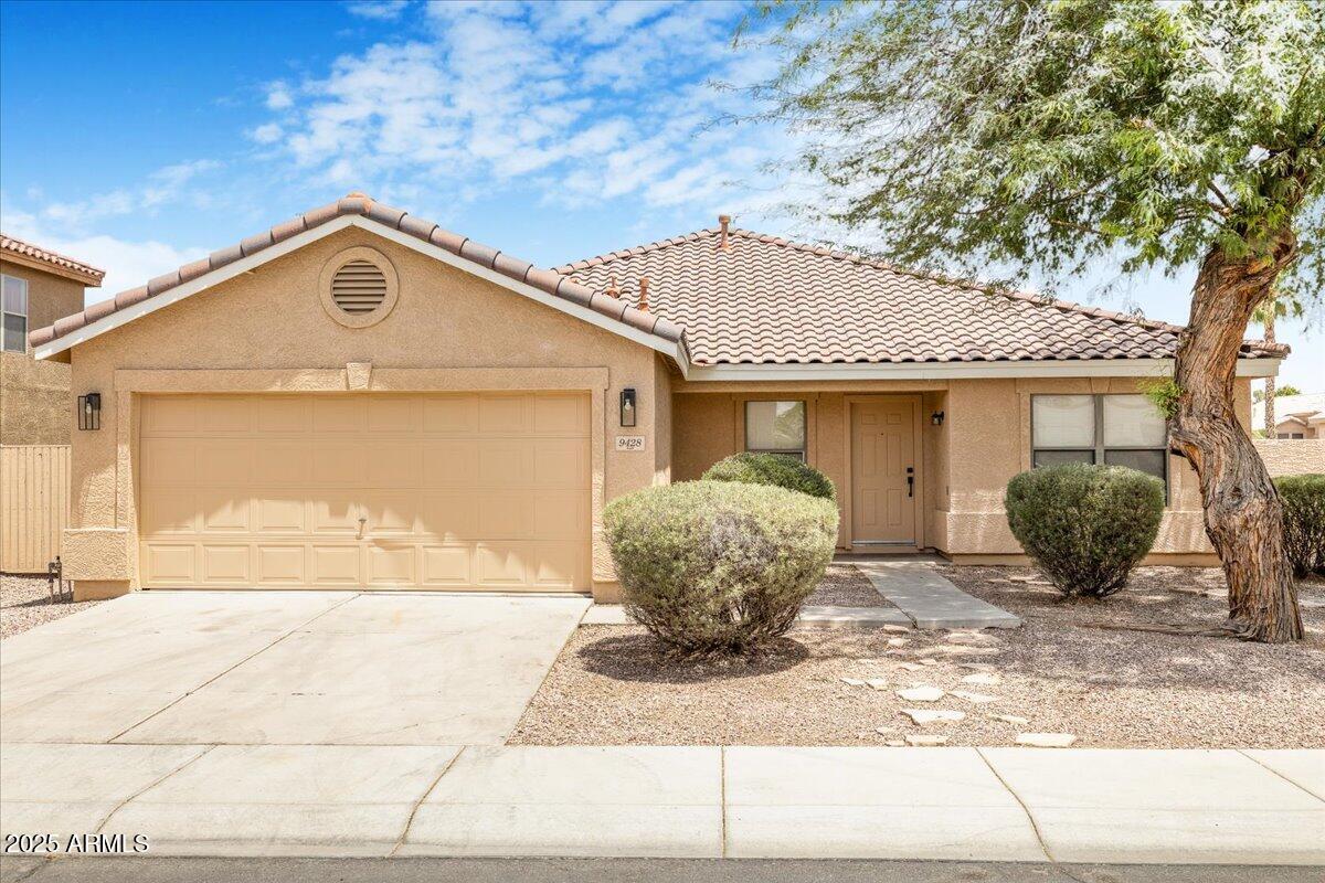 9428 W Highland Ave., Phoenix, AZ 85037