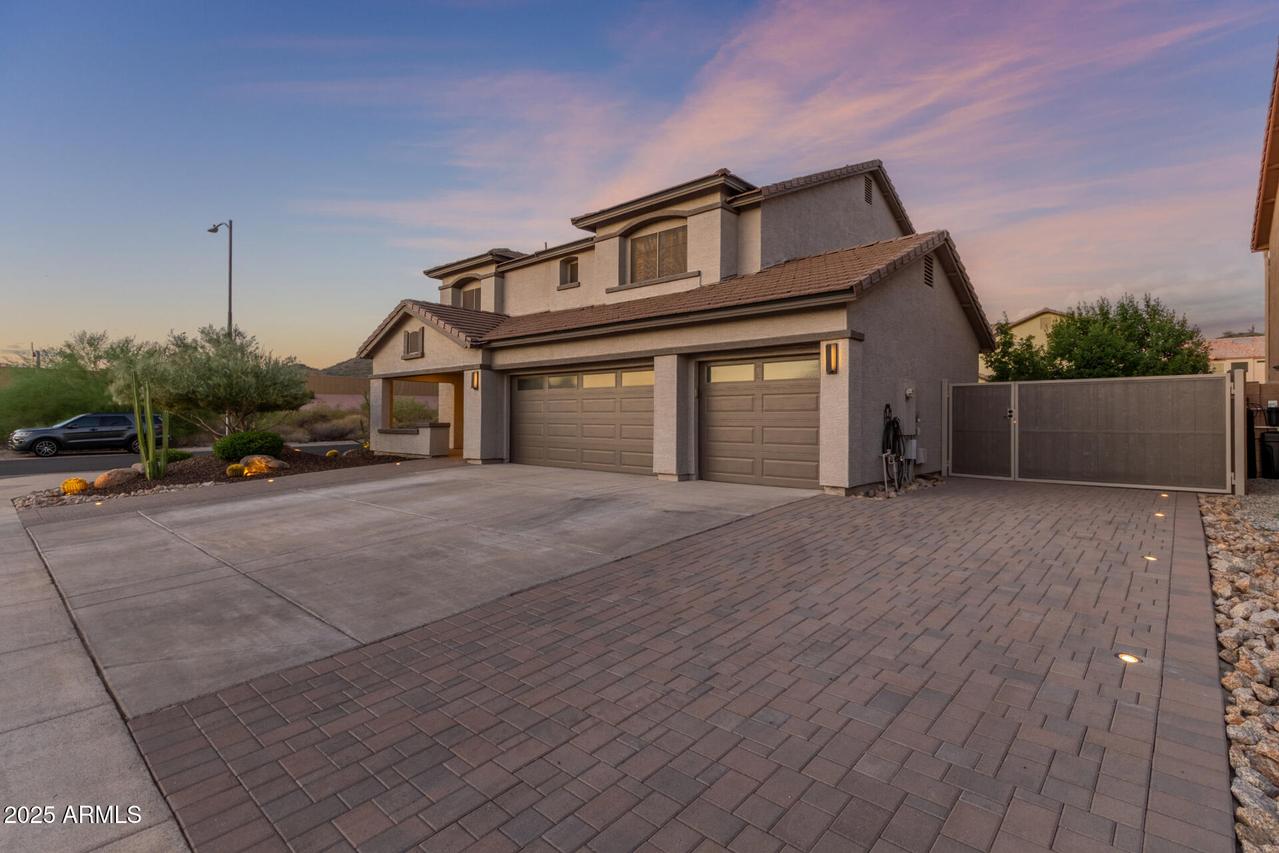 19845 N 14th St., Phoenix, AZ 85024