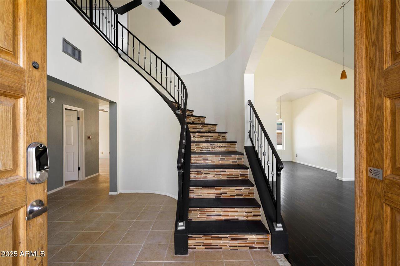 5213 E Fairfield Cir., Mesa, AZ 85205