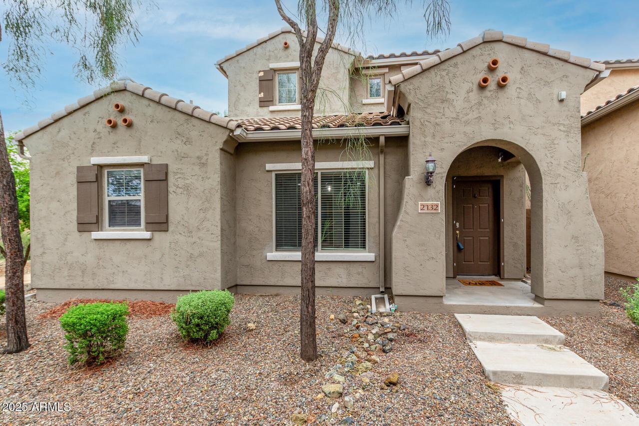 2132 W Barwick Dr., Phoenix, AZ 85085