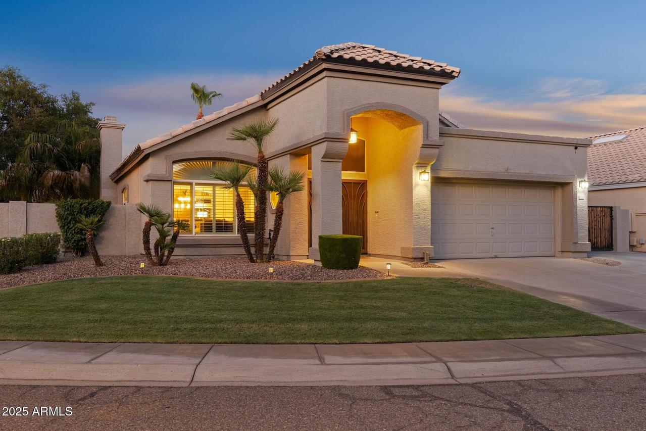 16609 S 14th St., Phoenix, AZ 85048