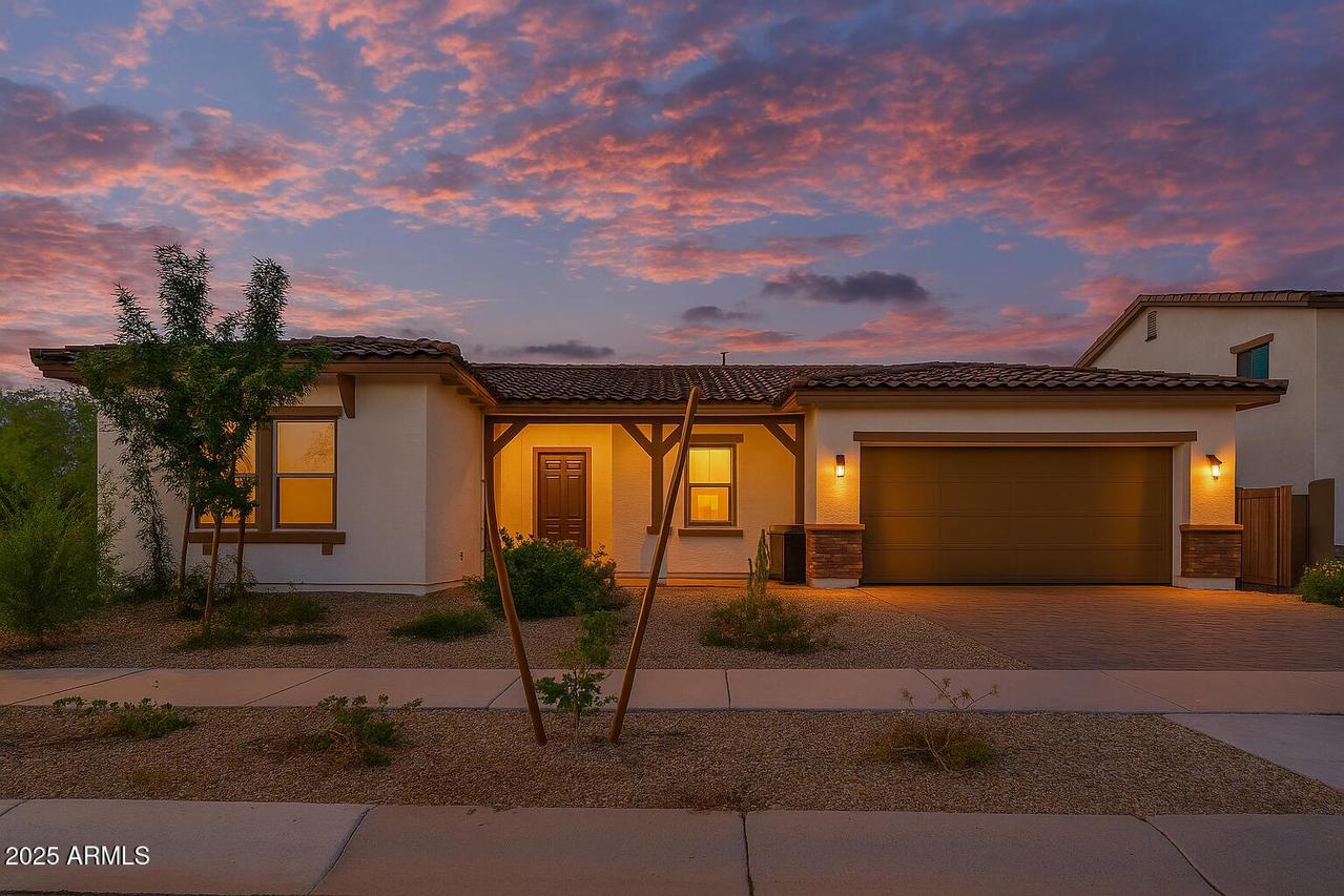 14095 W Crabapple Dr., Surprise, AZ 85387