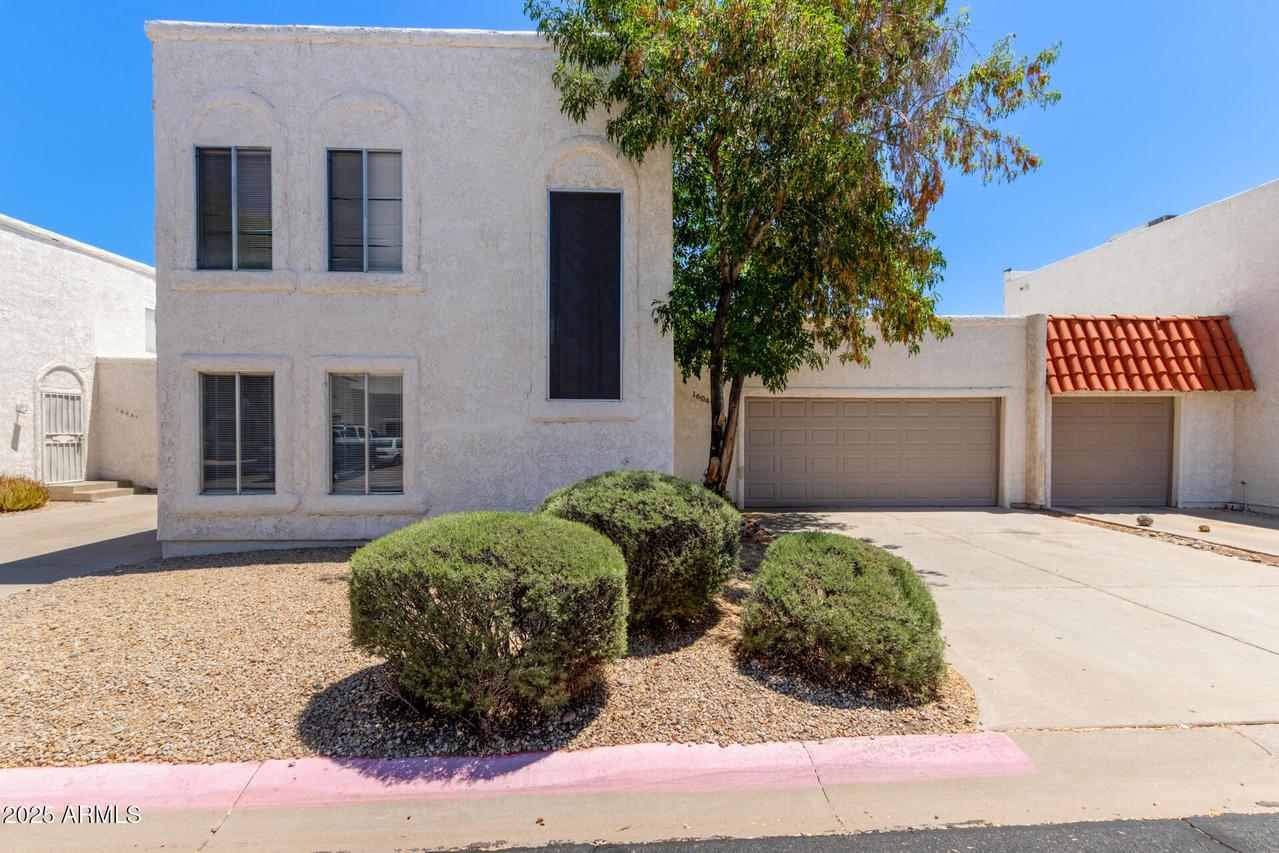 16049 N 25th Dr., Phoenix, AZ 85023