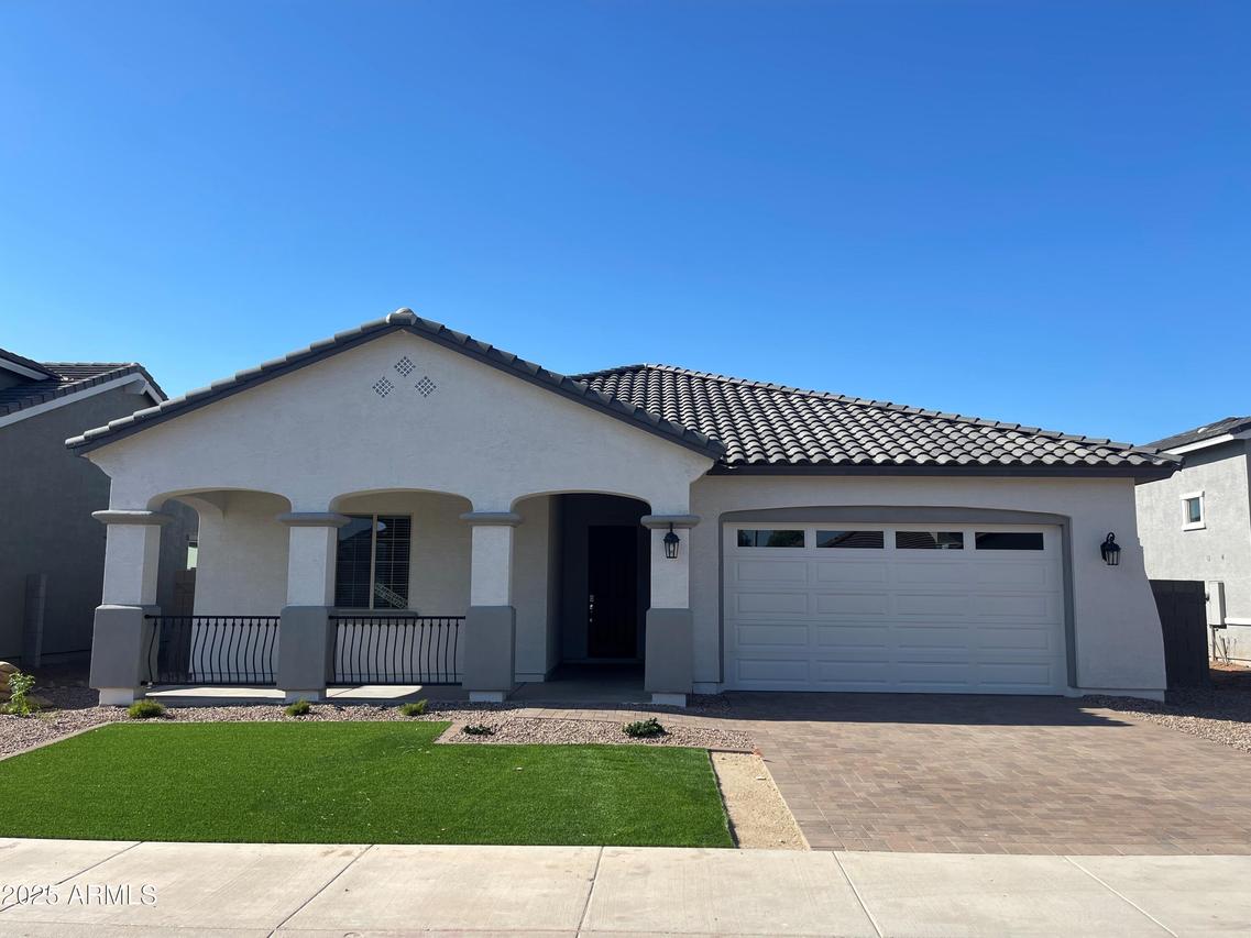 10022 W Verde Ln., Avondale, AZ 85392