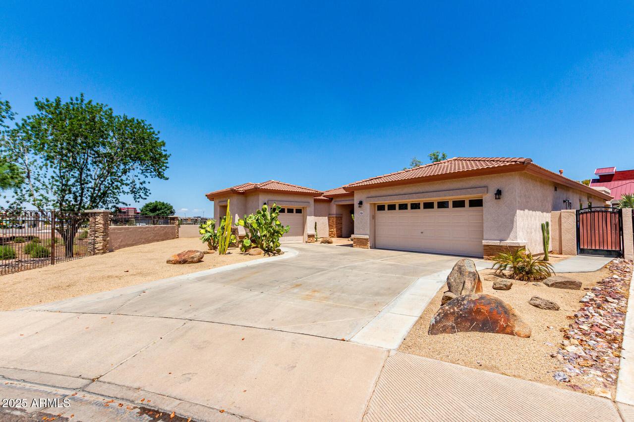 20814 E Saddle Way, Queen Creek, AZ 85142