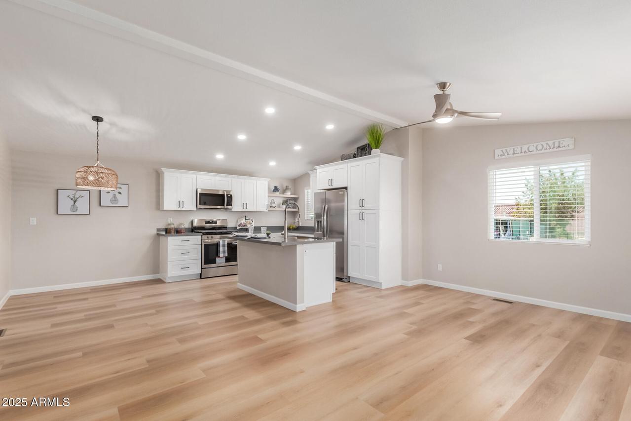 531 S 89th Pl., Mesa, AZ 85208