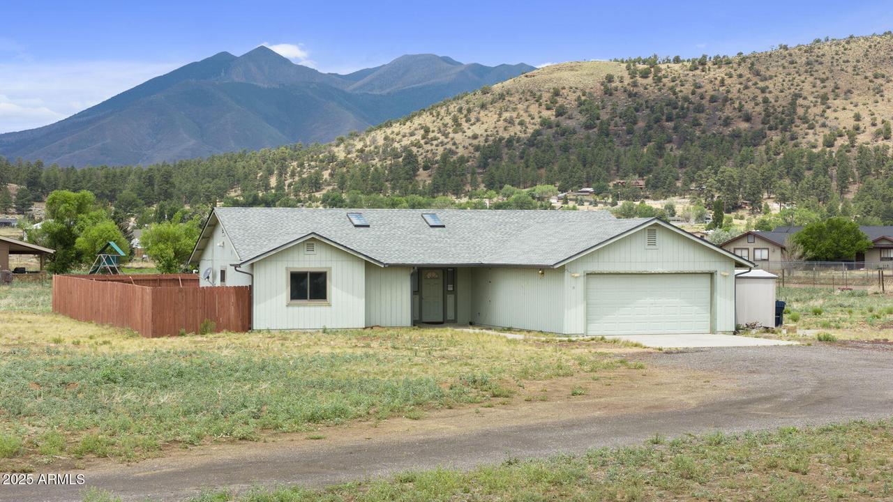 7547 Silver Saddle Rd., Flagstaff, AZ 86004