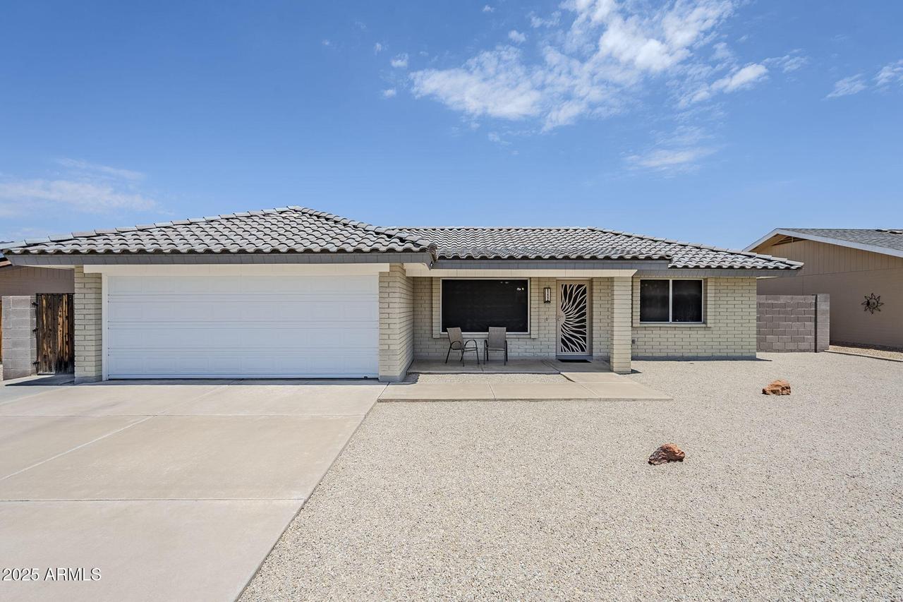8202 E Naranja Ave., Mesa, AZ 85209