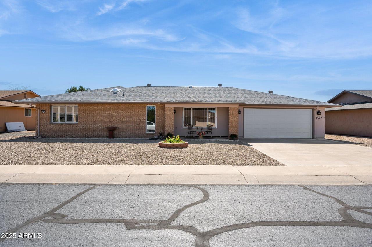 9937 W Mescalero Ct., Sun City, AZ 85373