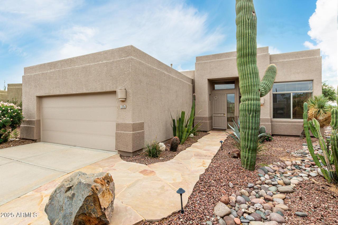 2021 W Clear Sky Ct., Tucson, AZ 85704