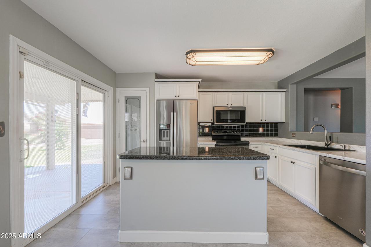 12088 W Delwood Dr., Arizona City, AZ 85123