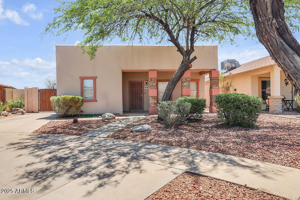 1440 E Saint Catherine Ave., Phoenix, AZ 85042