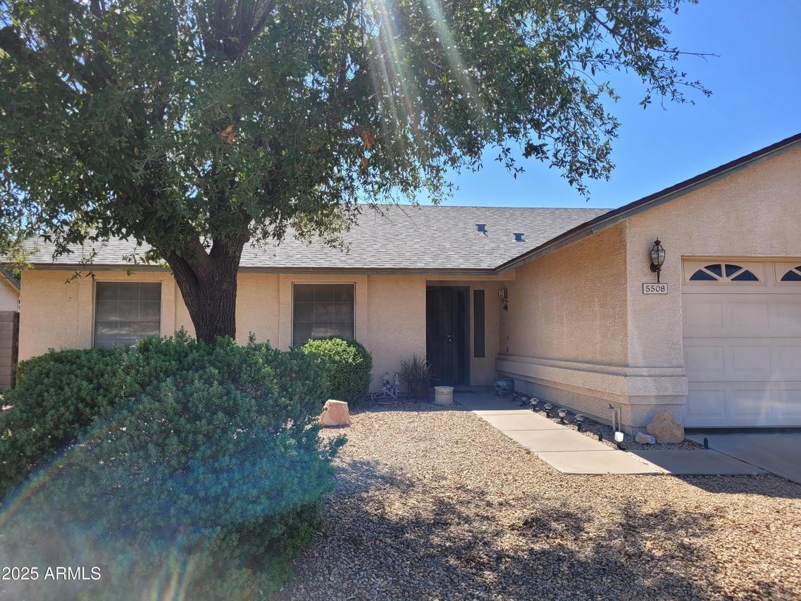 5508 N 73rd Dr., Glendale, AZ 85303